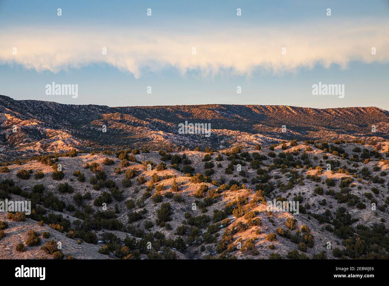 High road to taos hires stock photography and images Alamy