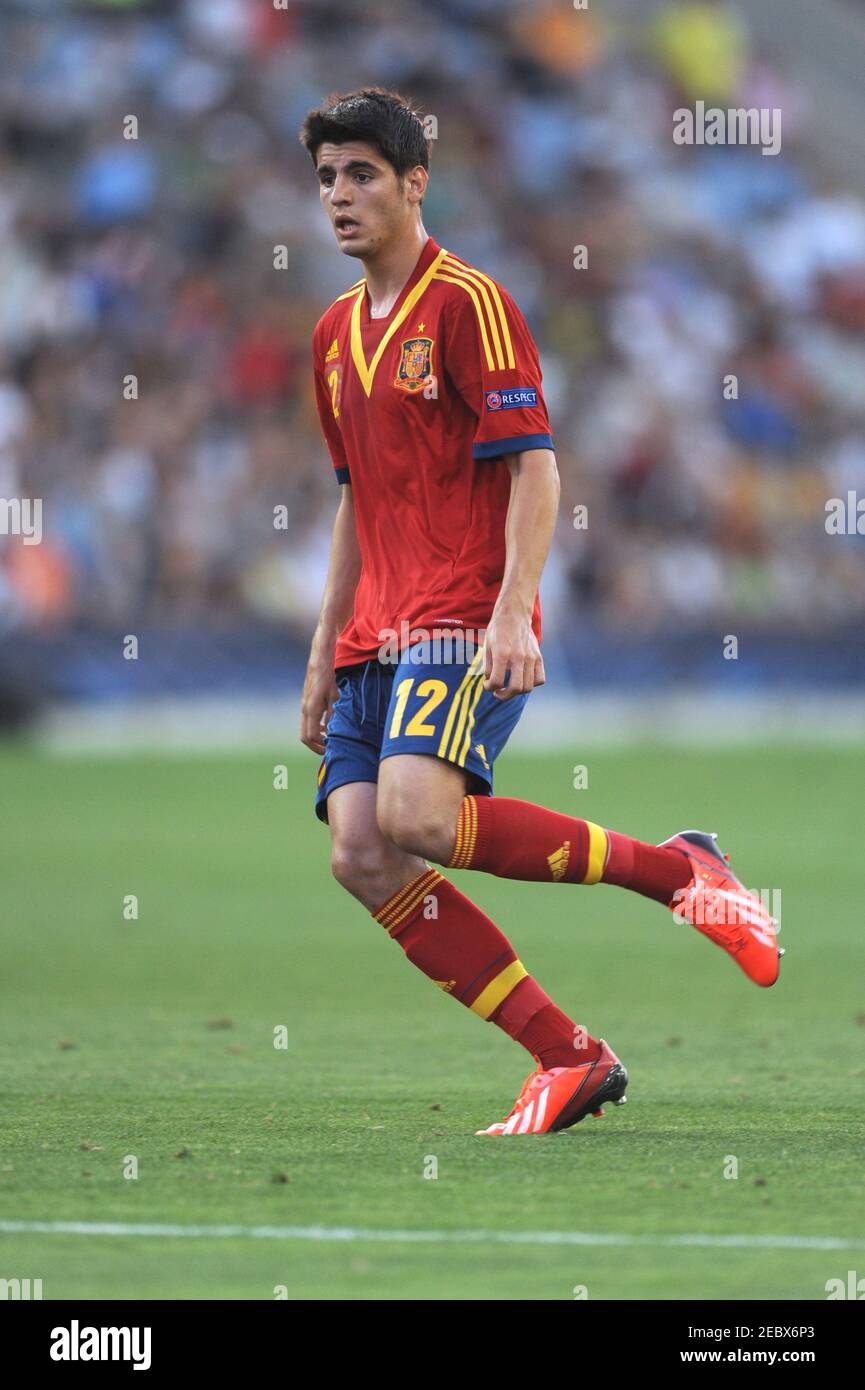 Spain under 21 morata hi-res stock photography and images - Alamy