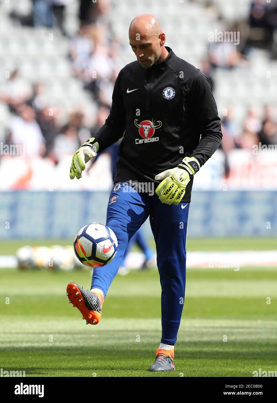 Soccer Football - Premier League - Newcastle United vs Chelsea - St James' Park, Newcastle, Britain - May 13, 2018   Chelsea's Willy Caballero during the warm up before the match   REUTERS/Scott Heppell    EDITORIAL USE ONLY. No use with unauthorized audio, video, data, fixture lists, club/league logos or 'live' services. Online in-match use limited to 75 images, no video emulation. No use in betting, games or single club/league/player publications.  Please contact your account representative for further details. Stock Photo