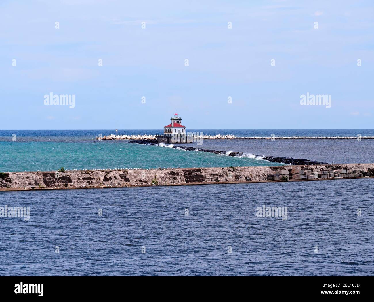 Breakwater and lighthouse, Port of Oswego, New York Stock Photo