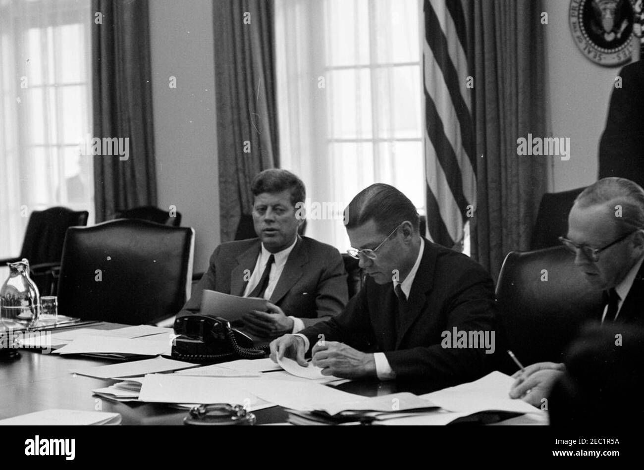 Кубинский конфликт. Куба Карибский кризис. Джон Кеннеди Карибский кризис. Карибский кризис 1962. Карибский кризис 1962 фото.