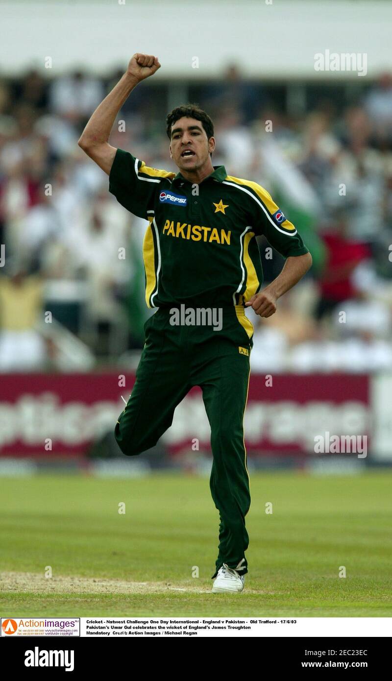 Cricket Natwest Challenge One Day International England V Pakistan Old Trafford 17 6 03 Pakistan S Umar Gul Celebrates The Wicket Of England S James Troughton Mandatory Credit Action Images Michael Regan Stock Photo Alamy