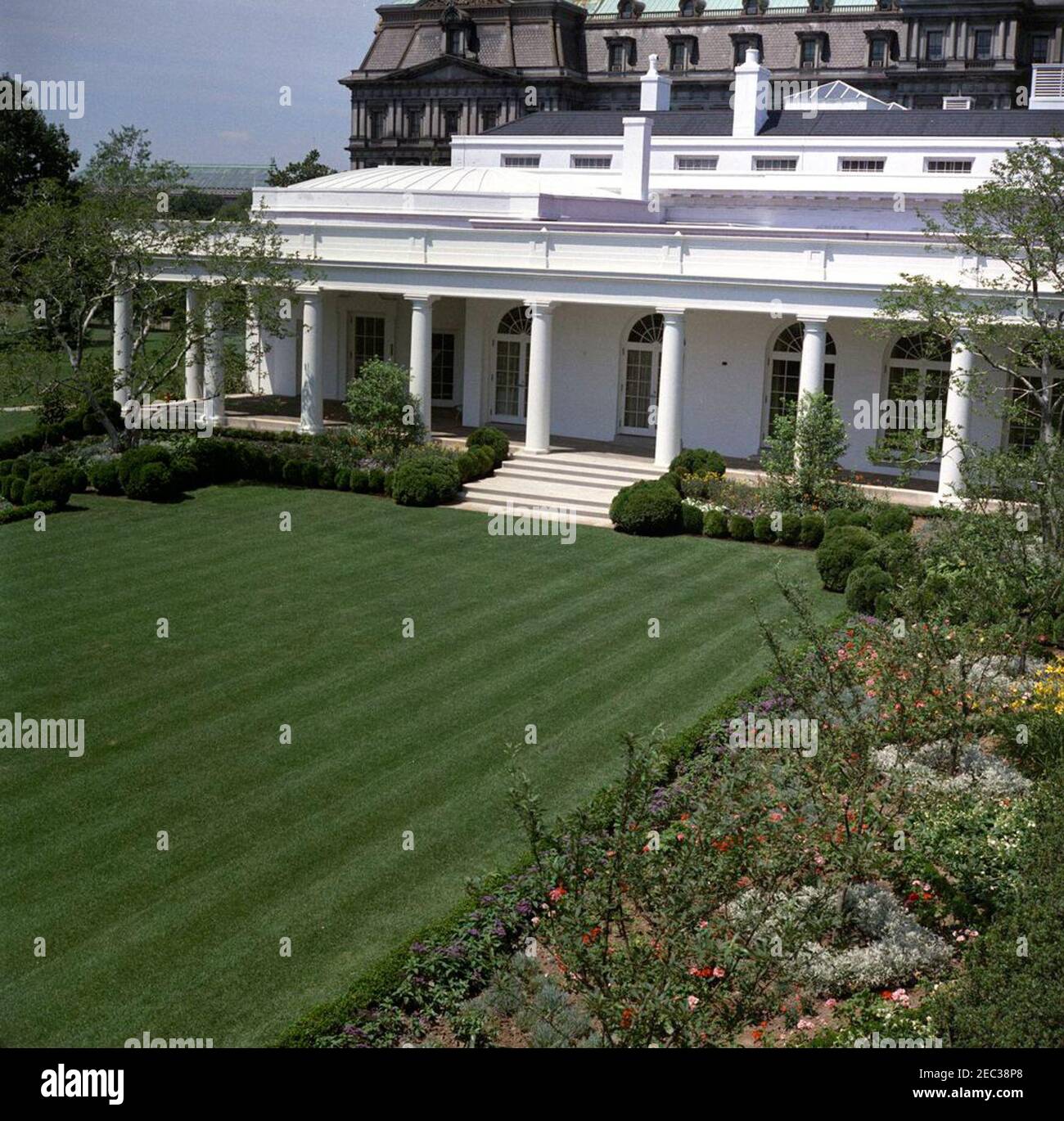 Rose Garden, views. View of the Rose Garden along the West Wing ...