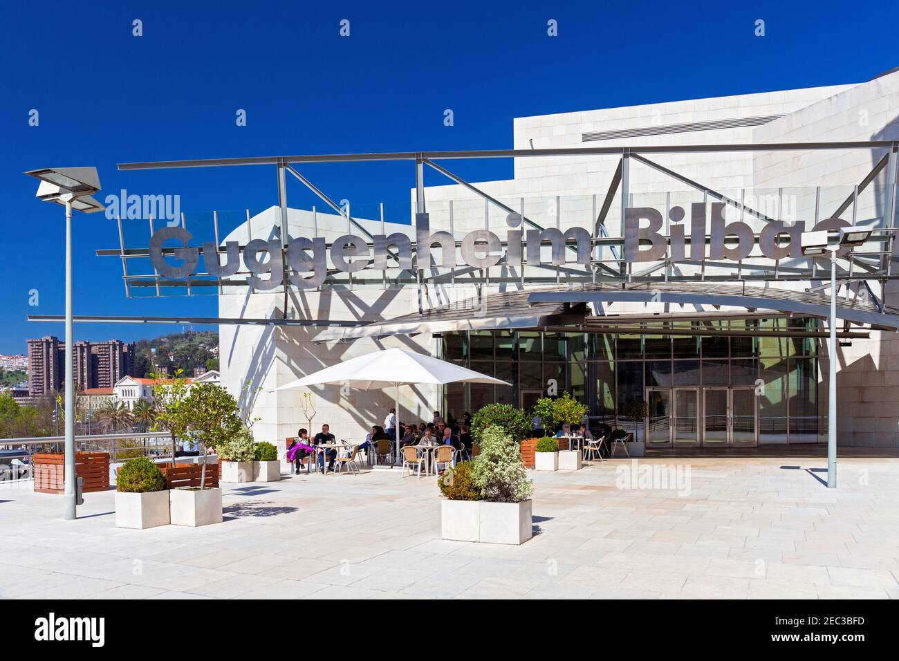 Europe, Spain, Basque Country, Bilbao, Guggenheim Museum Bilbao with Entrance Café Stock Photo
