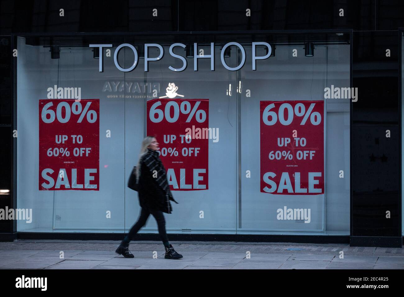 Closed down Top Shop clothes store on the Strand, London Stock Photo - Alamy