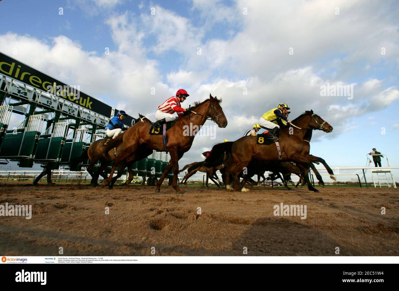 Southwell racing hires stock photography and images Alamy