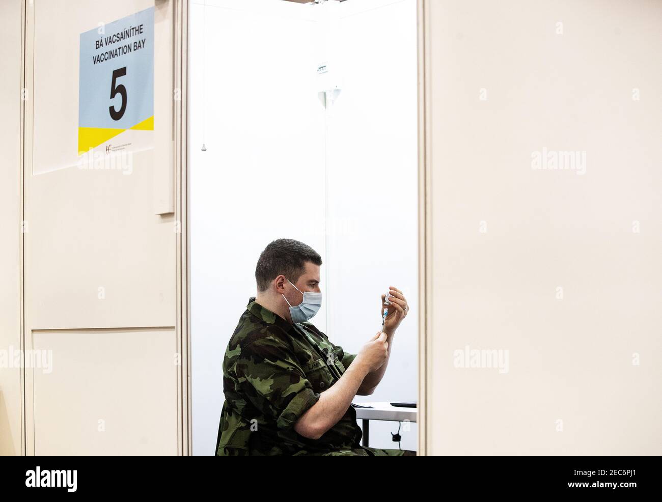 Captain (Dr.) Fiachra Lambe, Medical Officer with the Defence Forces ...