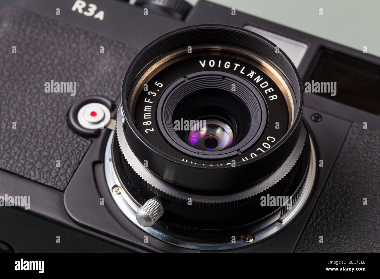 Voigtlander bessa r hi-res stock photography and images - Alamy Voigtlander bessa r hi-res stock photography and images - Alamy
