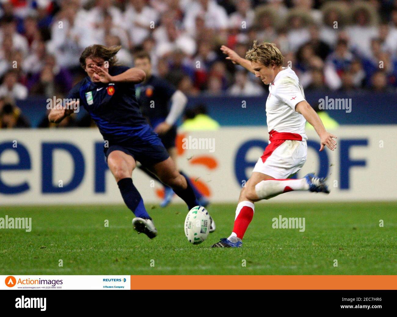 Jonny Wilkinson Drop Goal World Cup High Resolution Stock Photography And Images Alamy