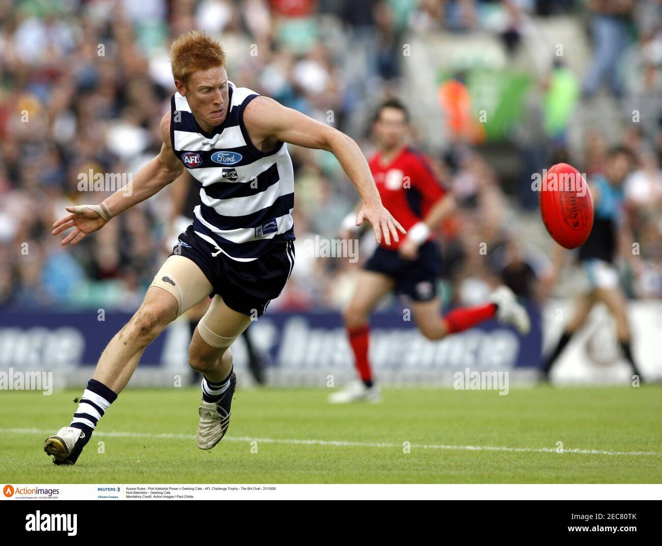 Aussie Rules Port Adelaide Power V Geelong Cats Afl Challenge Trophy The Brit Oval 21 10 06 Nick Batchelor Geelong Cats Mandatory Credit Action Images Paul Childs Stock Photo Alamy