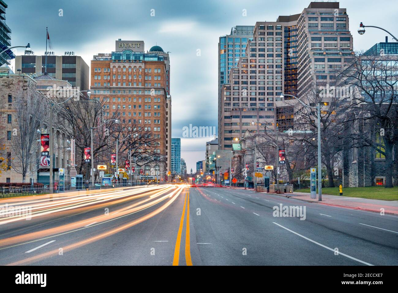 Canada toronto downtown queens park hi-res stock photography and images ...