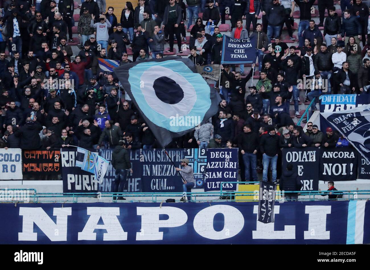 Soccer Football - Serie A - Napoli v Udinese Calcio - Stadio San Paolo,  Naples, Italy - March 17, 2019 Napoli fans display banners and wave flags  before the match REUTERS/Ciro De Luca Stock Photo - Alamy