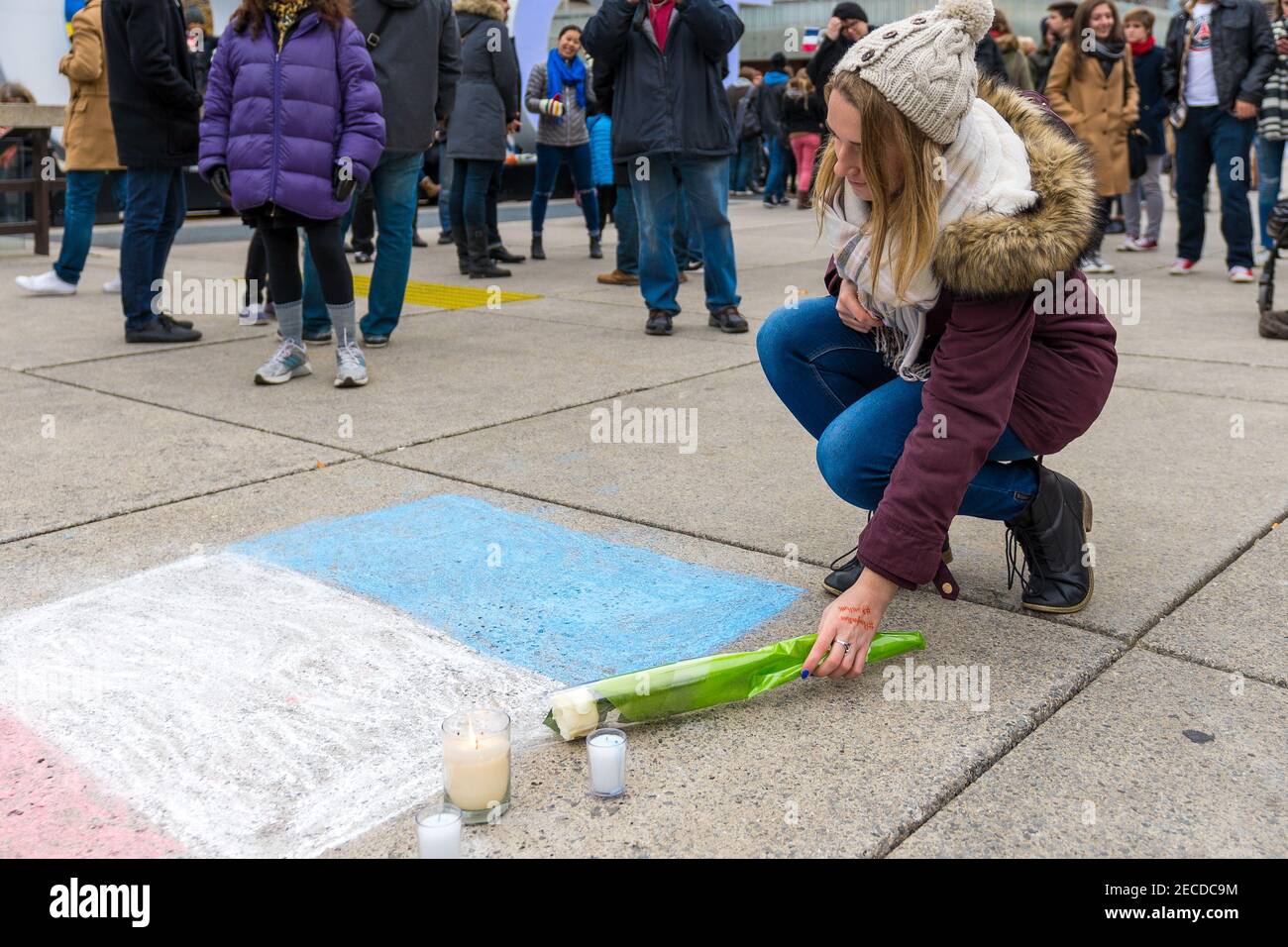 Paris terror attack, vigil to the Charlie Hebdo victims, Nathan Phillips Square, Toronto, Canada Stock Photo