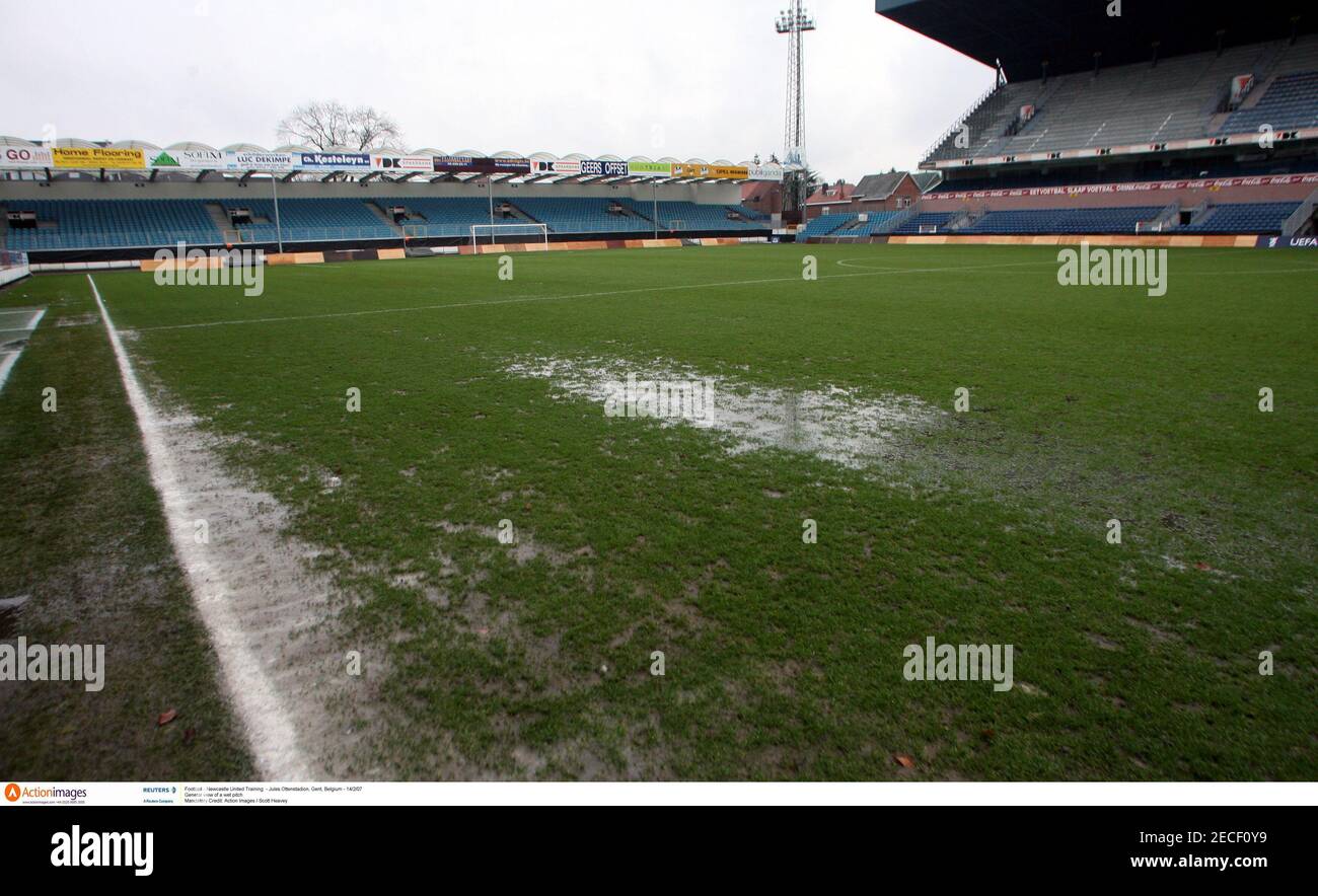 Football Newcastle United Training Jules Ottenstadion Gent Belgium 14 2 07 General View Of A Wet Pitch Mandatory Credit Action Images Scott Heavey Stock Photo Alamy Football Newcastle United Training Jules Ottenstadion Gent Belgium 14 2 07 General View Of A Wet Pitch Mandatory Credit Action Images Scott Heavey Stock Photo Alamy