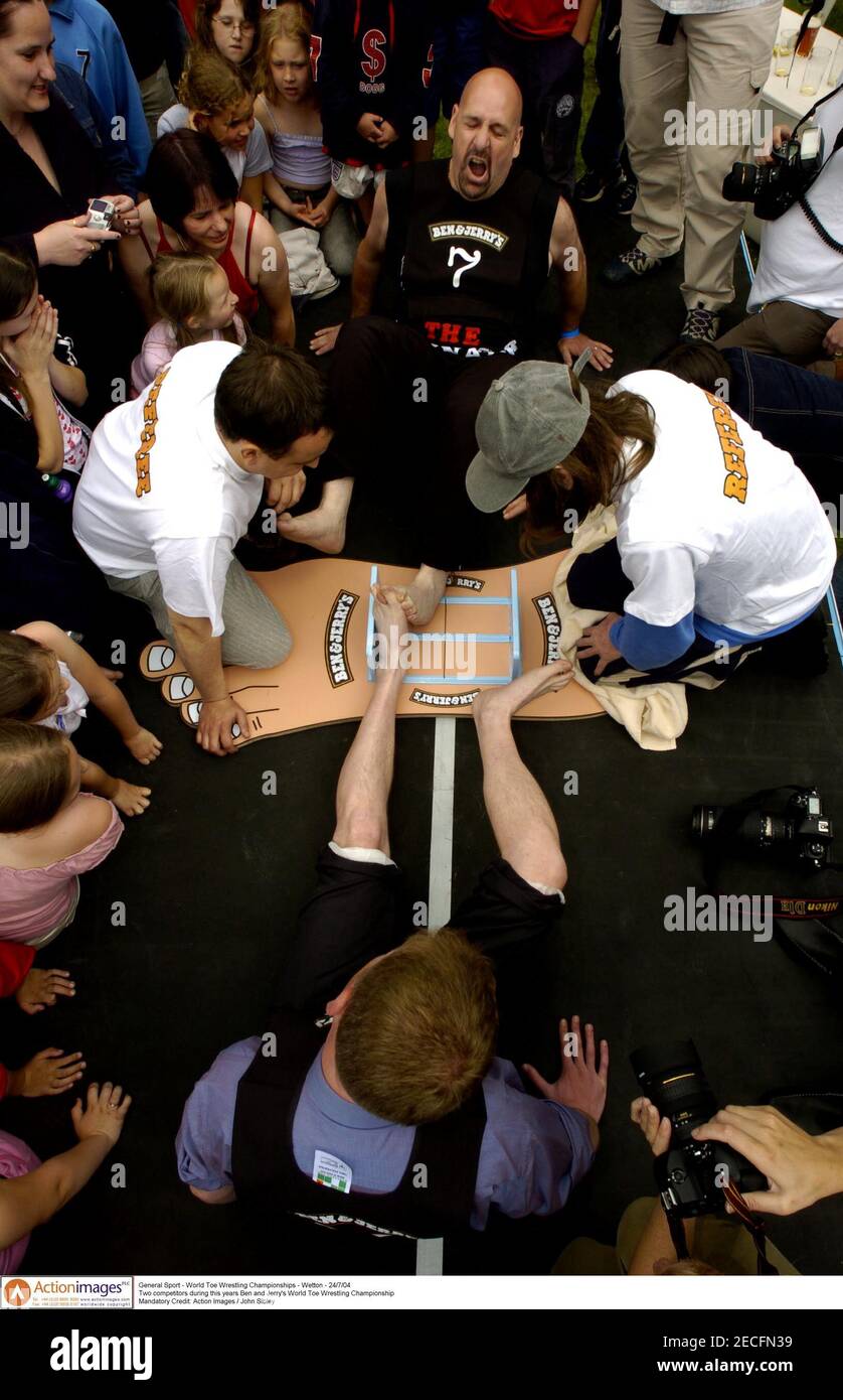 World toe wrestling championships hires stock photography and images