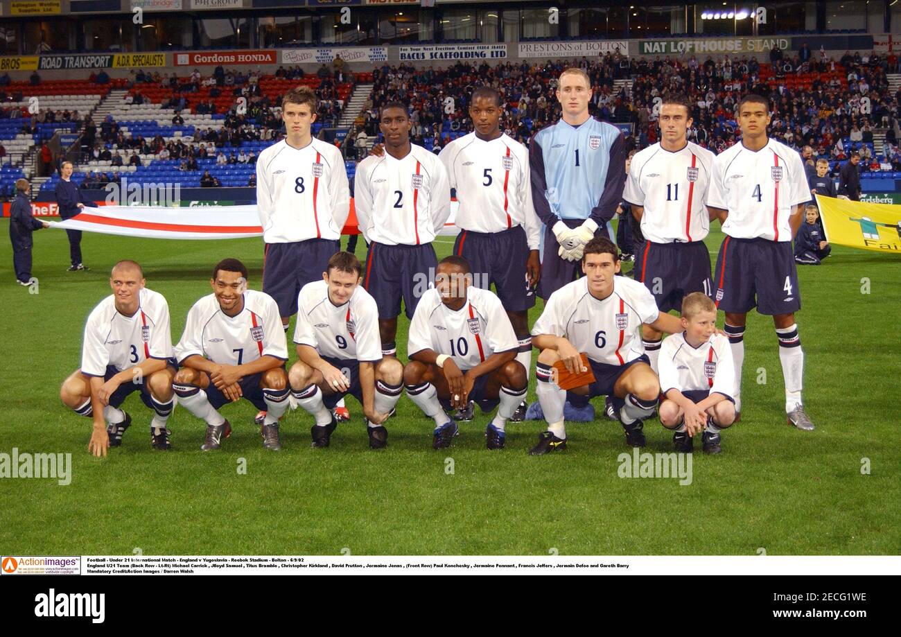 Football - Under 21 International Match - England v Yugoslavia - Reebok  Stadium - Bolton - 6/9/02 England U21 Team (Back Row - Lt-Rt) Michael  Carrick , Jlloyd Samuel , Titus Bramble ,