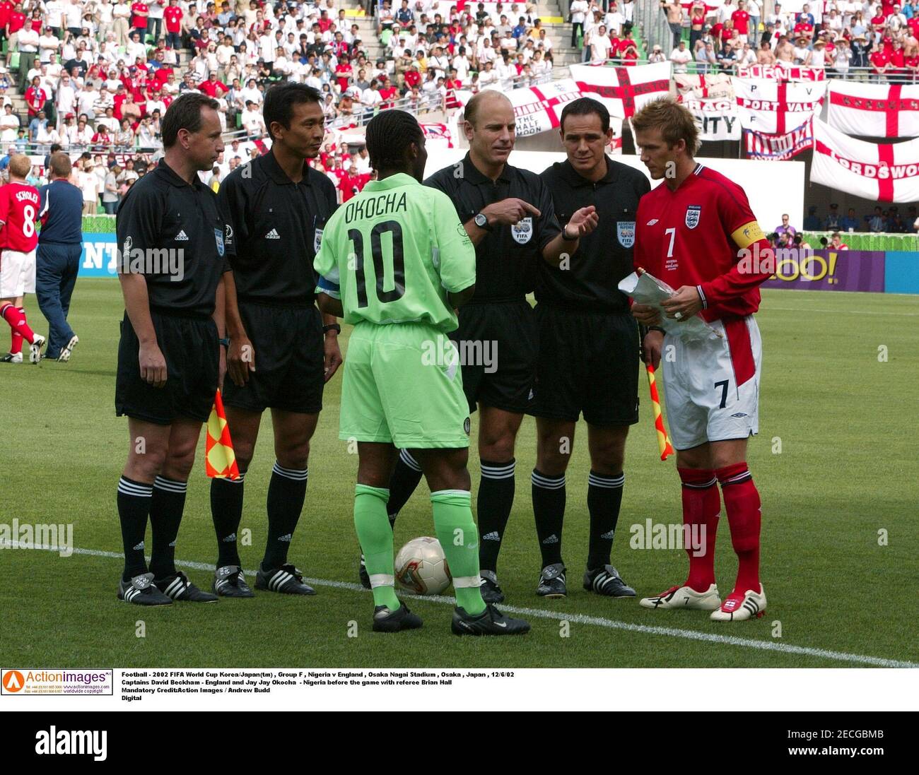 Referee brian hall hires stock photography and images Alamy