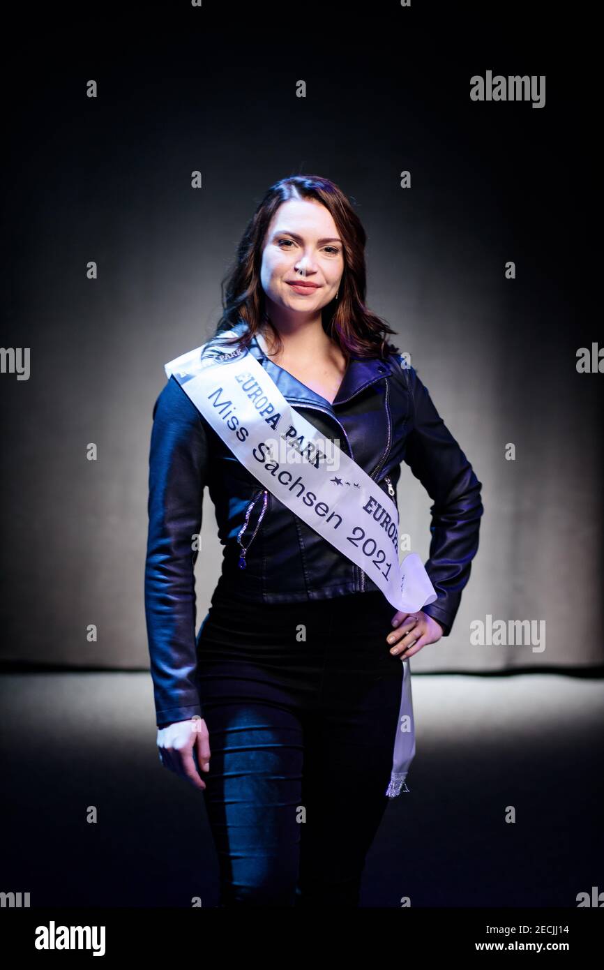 Rust, Germany. 13th Feb, 2021. Sophie Jones, reigning Miss Saxony, stands during a photo shoot in the preparation phase before the final of the Miss Germany contest in the Europa-Park-Arena. The finalists spend the days before the final together in Rust. Credit: Hauke-Christian Dittrich/dpa/Alamy Live News Stock Photo
