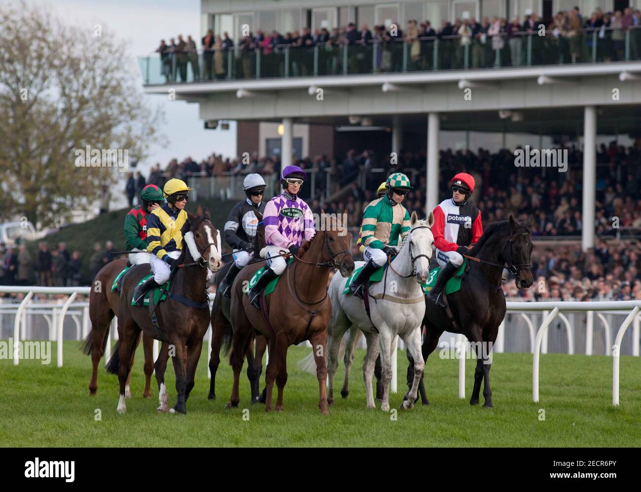 Wetherby Racecourse High Resolution Stock Photography And Images Alamy