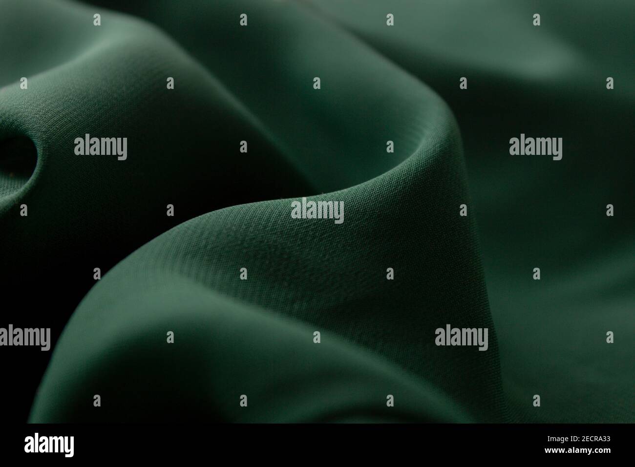 Dark green velvet texture hi-res stock photography and images - Alamy