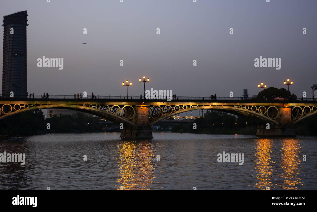 Triana seville restaurants hi-res stock photography and images - Alamy