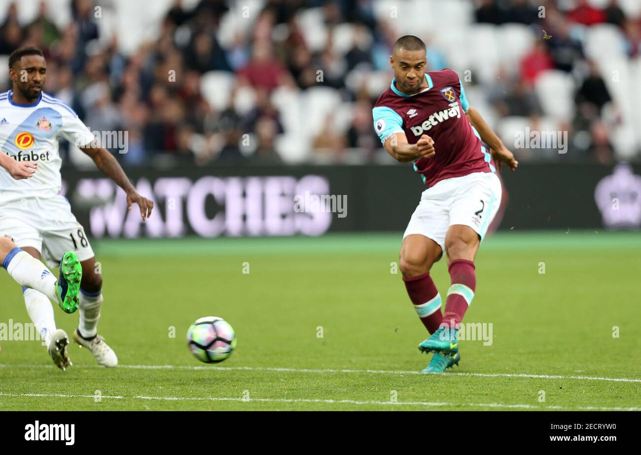 Britain Soccer Football - West Ham United v Sunderland - Premier League - London Stadium - 22/10/16 West Ham United's Winston Reid scores their first goal  Reuters / Paul Hackett Livepic EDITORIAL USE ONLY. No use with unauthorized audio, video, data, fixture lists, club/league logos or 'live' services. Online in-match use limited to 45 images, no video emulation. No use in betting, games or single club/league/player publications.  Please contact your account representative for further details. Stock Photo