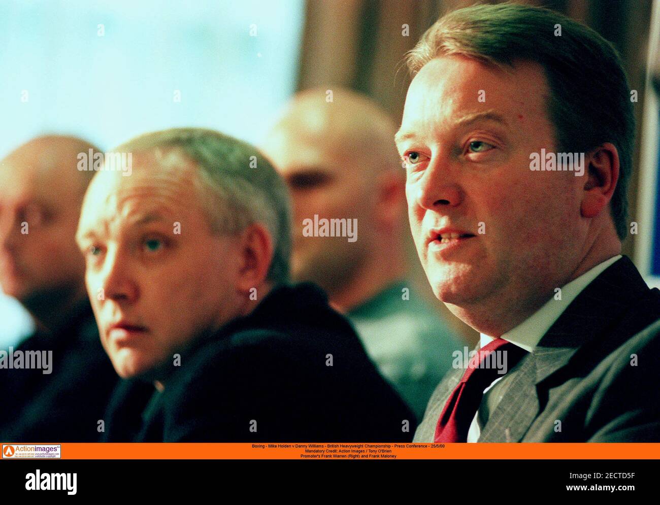 Boxing Mike Holden V Danny Williams British Heavyweight Championship Press Conference 25 5 00 Mandatory Credit Action Images Tony O Brien Promoter S Frank Warren Right And Frank Maloney Stock Photo Alamy Boxing Mike Holden V Danny Williams British Heavyweight Championship Press Conference 25 5 00 Mandatory Credit Action Images Tony O Brien Promoter S Frank Warren Right And Frank Maloney Stock Photo Alamy