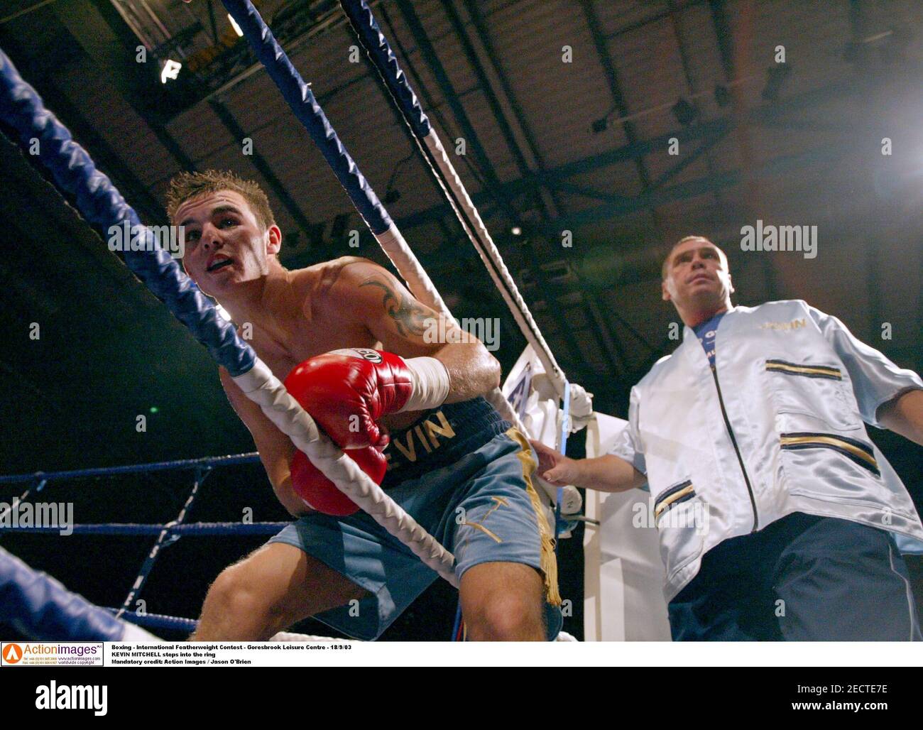 Boxing ring steps hires stock photography and images Alamy