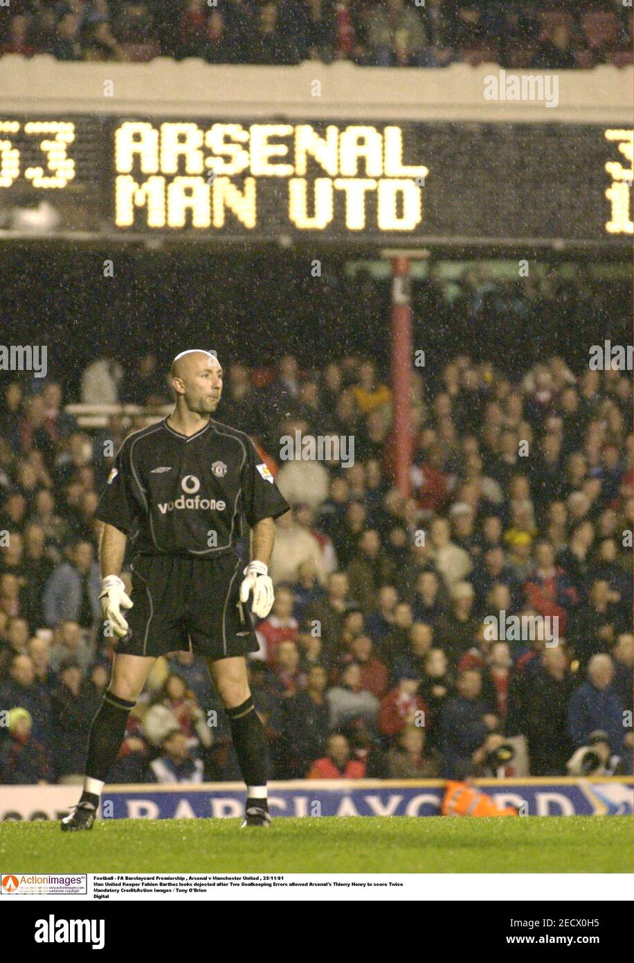 Sport football action fabien barthez hi-res stock photography and images -  Page 10 - Alamy