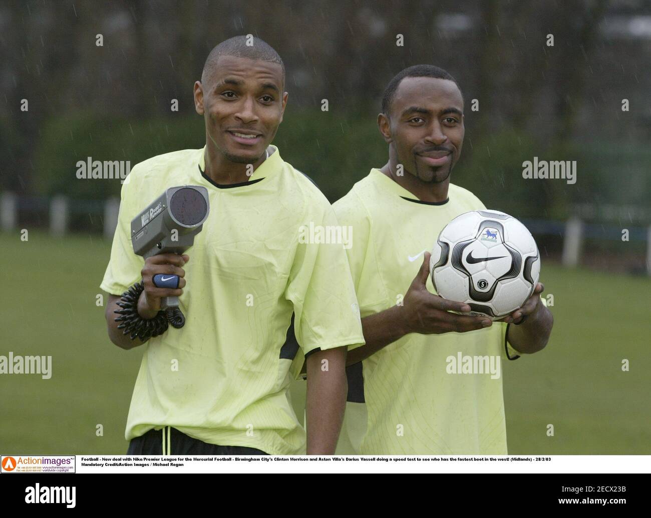 Football - New deal with Nike/Premier League for the Mercurial Football -  Birmingham City's Clinton Morrison and Aston Villa's Darius Vassell doing a  speed test to see who has the fastest boot