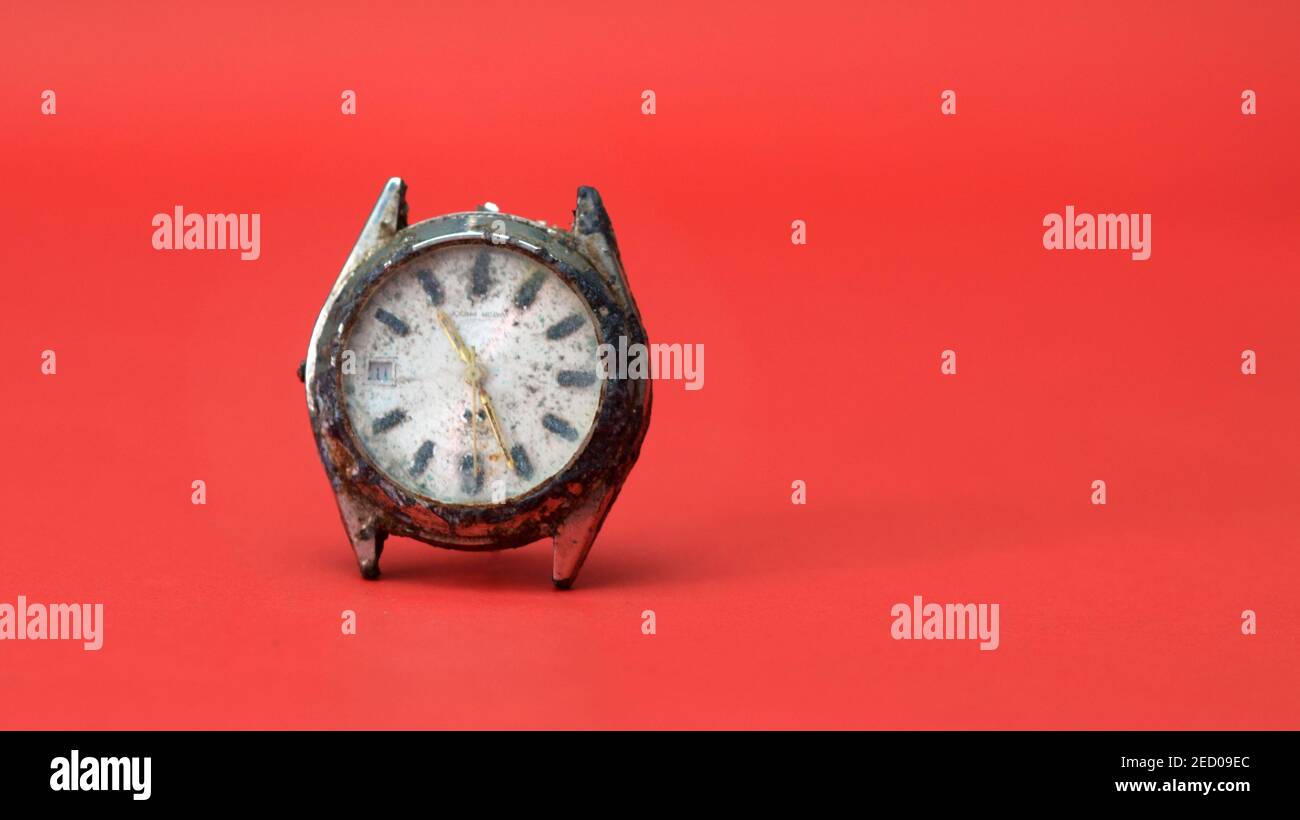 Vintage clock vector antique hi-res stock photography and images - Alamy