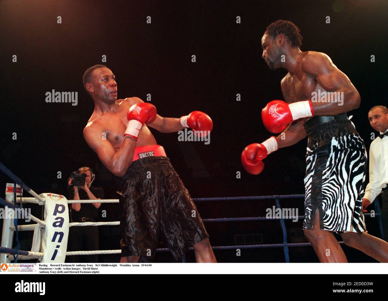 Boxing Howard Eastman Bt Anthony Ivory 8x3 Middleweight Wembley Arena 29 04 00 Mandatory Credit Action Images David Slater Anthony Ivory Left And Howard Eastman Right Stock Photo Alamy Boxing Howard Eastman Bt Anthony Ivory 8x3 Middleweight Wembley Arena 29 04 00 Mandatory Credit Action Images David Slater Anthony Ivory Left And Howard Eastman Right Stock Photo Alamy
