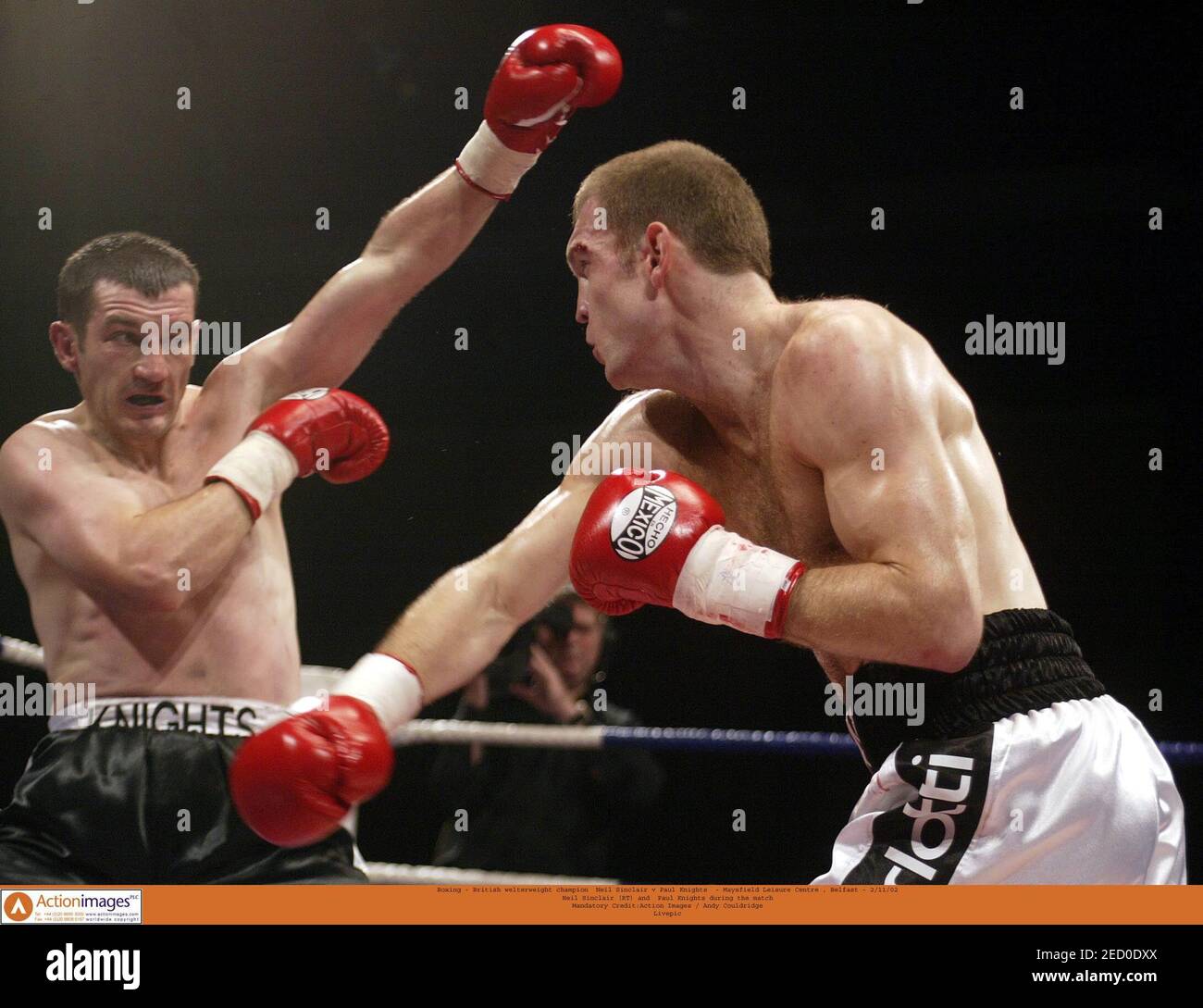 Boxing - British welterweight champion Neil Sinclair v Paul Knights -  Maysfield Leisure Centre , Belfast - 2/11/02
