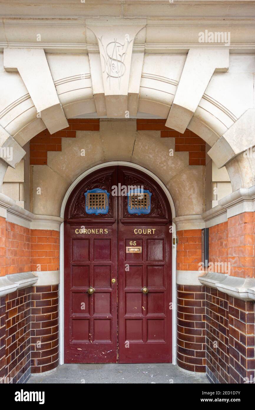 Doors to the Coroners Court in the city of London, UK Stock Photo Alamy