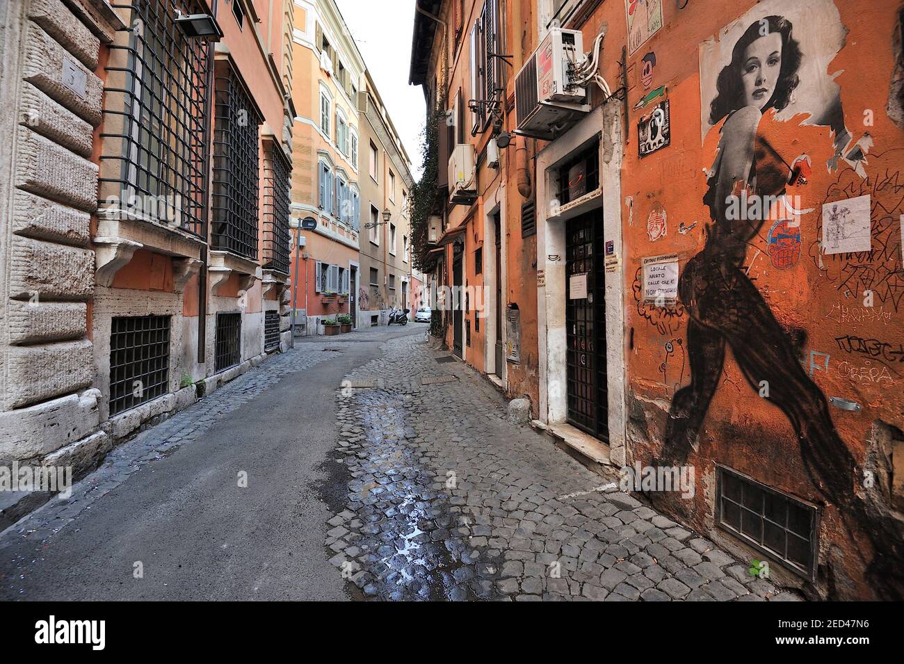 Italy, Rome, Trastevere, Vicolo Moroni Stock Photo