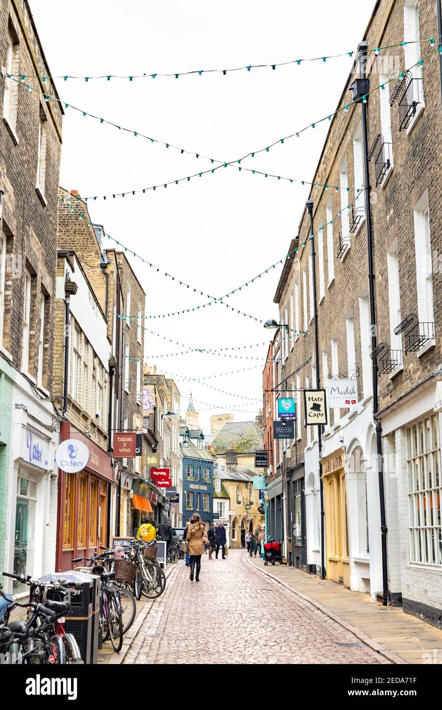 Charming cobblestone Green Street in Cambridge, UK Stock Photo