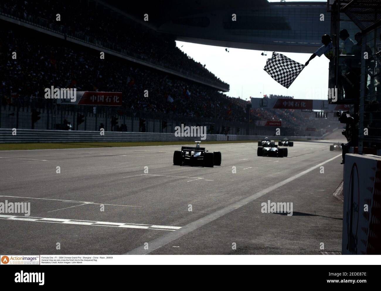 F1 grand prix cross finish hi-res stock photography and images - Alamy