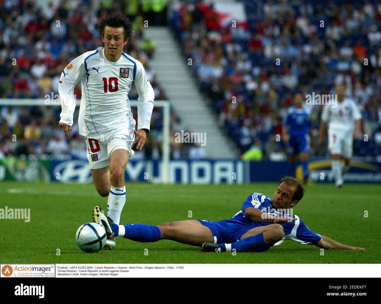 Football Uefa Euro 2004 Czech Republic V Greece Semi Final Dragao Stadium Porto 1 7 04 Tomas Rosicky Czech Republic In Action Against Greece Mandatory Credit Action Images Michael Regan Stock Photo Alamy