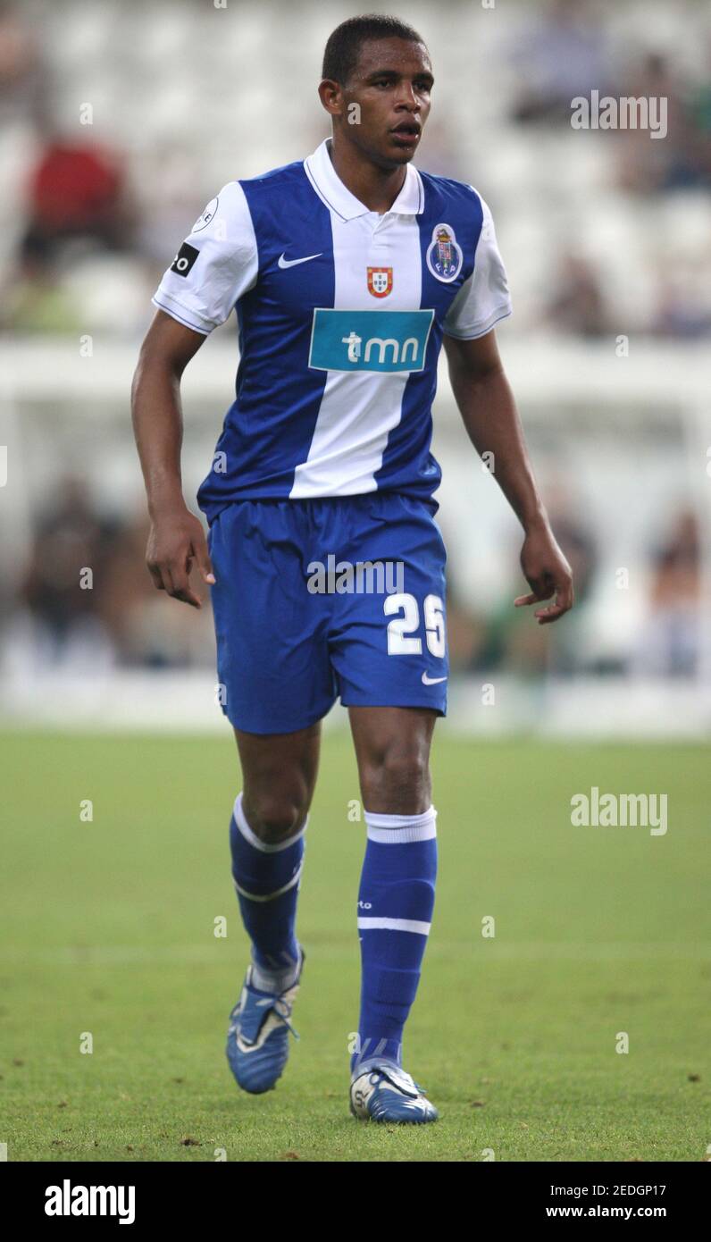 Football Stock 09 10 31 7 09 Fernando Fc Porto Mandatory Credit Action Images Matthew Childs Stock Photo Alamy