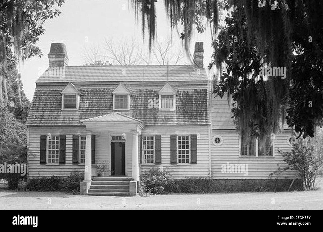 Oakland Plantation, Front facade, Mount Pleasant vicinity (Charleston