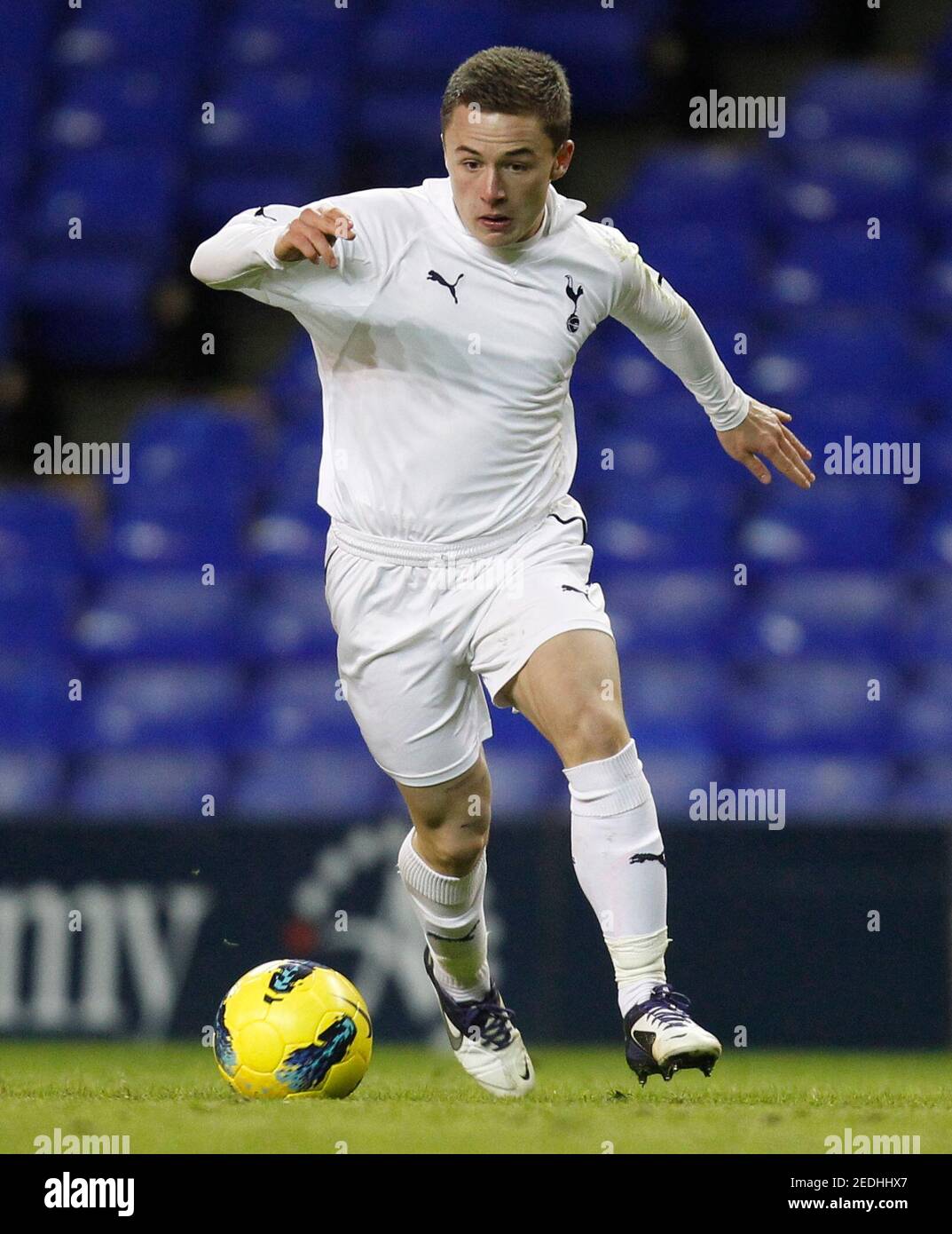 Football Tottenham Hotspur V Liverpool Nextgen Series Quarter Final White Hart Lane 11 12 1 2 12 Jack Munns Tottenham Youth Mandatory Credit Action Images Paul Harding Stock Photo Alamy