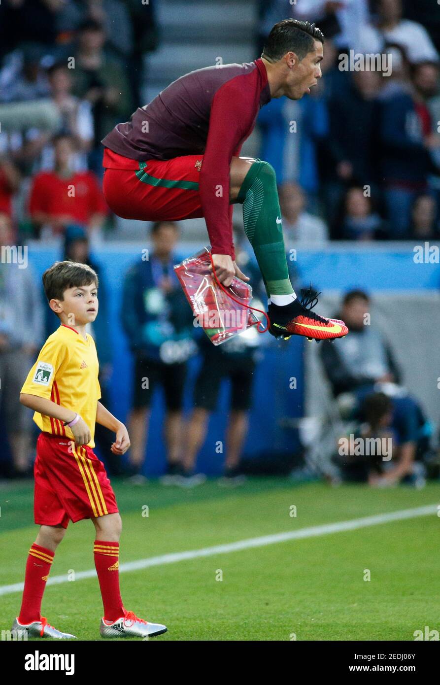 Football Soccer Portugal V Iceland Euro 16 Group F Stade Geoffroy Guichard Saint Etienne France 14