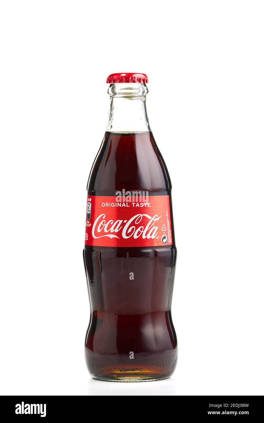 Estonia, Tallinn : Coca-Cola Classic in a glass bottle Isolated on white Stock Photo - Alamy Estonia, Tallinn : Coca-Cola Classic in a glass bottle Isolated on white Stock Photo - Alamy