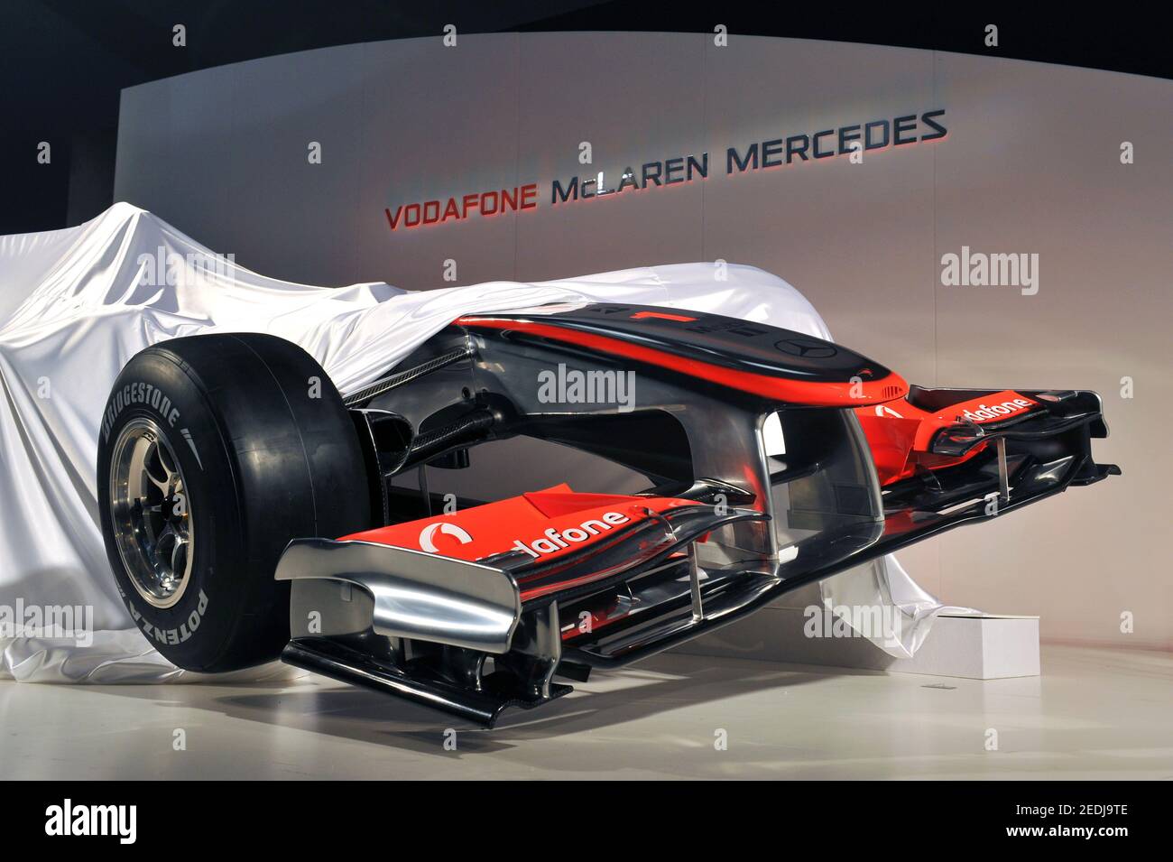 Formula One F1 Mclaren Team Launch 10 Vodafone Headquarters Newbury 29 1 10 The New Mclaren Mercedes Mp4 25 Mandatory Credit Action Images Crispin Thruston Livepic Stock Photo Alamy