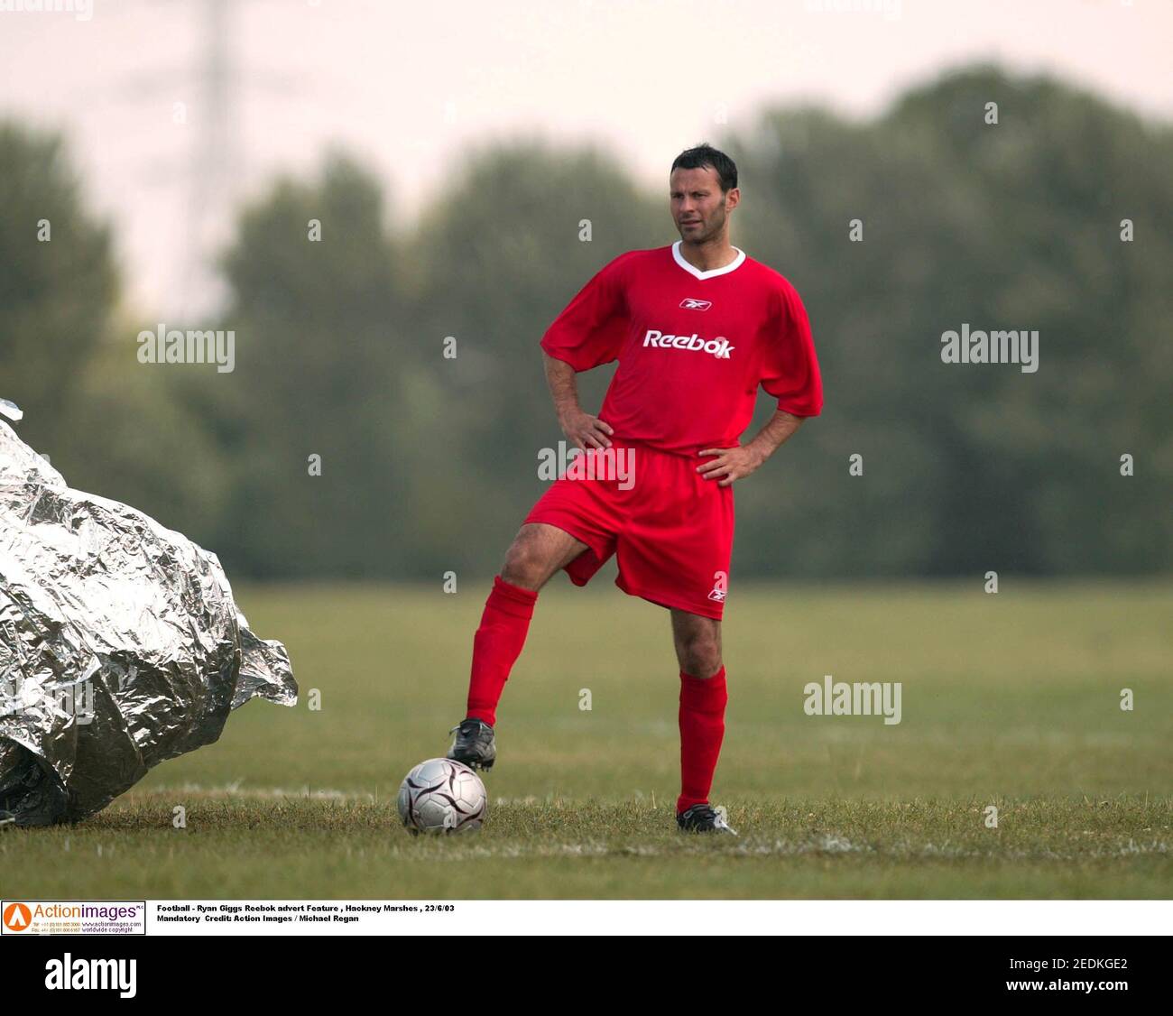 Football - Ryan Giggs Reebok advert Feature , Hackney Marshes , 23/6/03  Mandatory Credit: Action Images / Michael Regan Stock Photo - Alamy