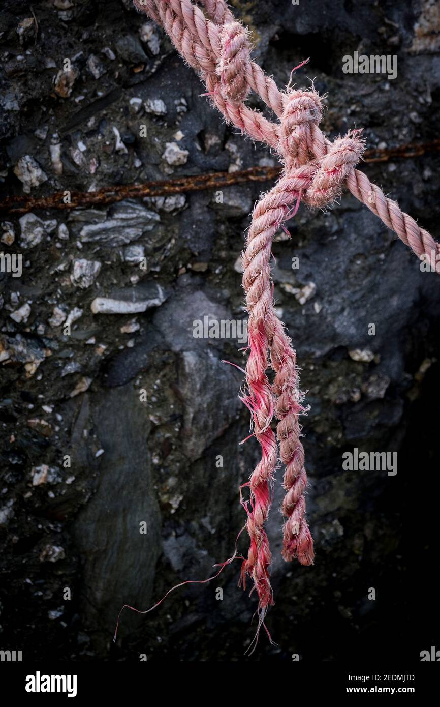 Fraying rope hires stock photography and images Alamy
