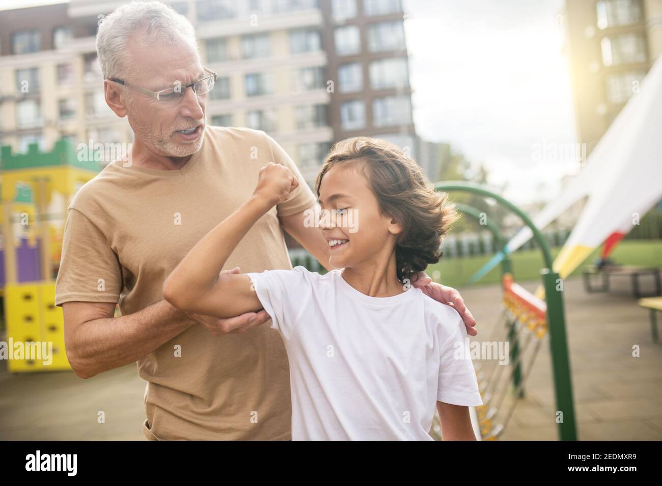Strong dad hi-res stock photography and images - Alamy