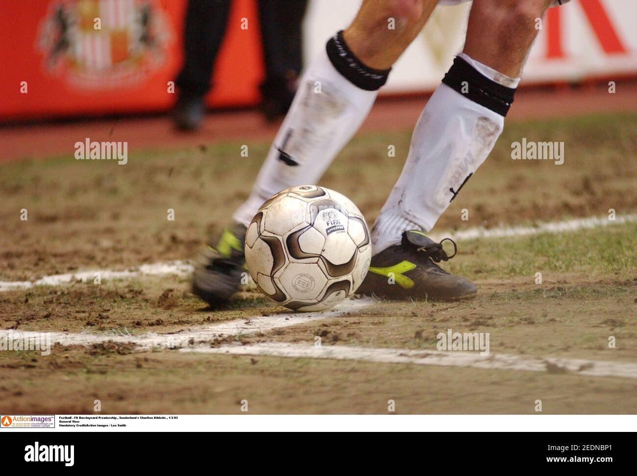 Football - FA Barclaycard Premiership , Sunderland v Charlton Athletic ,  1/2/03 General View / Nike Ball / Diadora Boots / Corner Kick Mandatory  Credit:Action Images / Lee Smith Stock Photo - Alamy