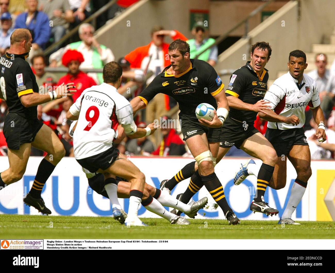 Rugby Union - London Wasps v Toulouse Heineken European Cup Final 03/04 -  Twickenham - 23/5/04 Wasps Simion Shaw in action Mandatory Credit: Action  Images / Richard Heathcote Stock Photo - Alamy