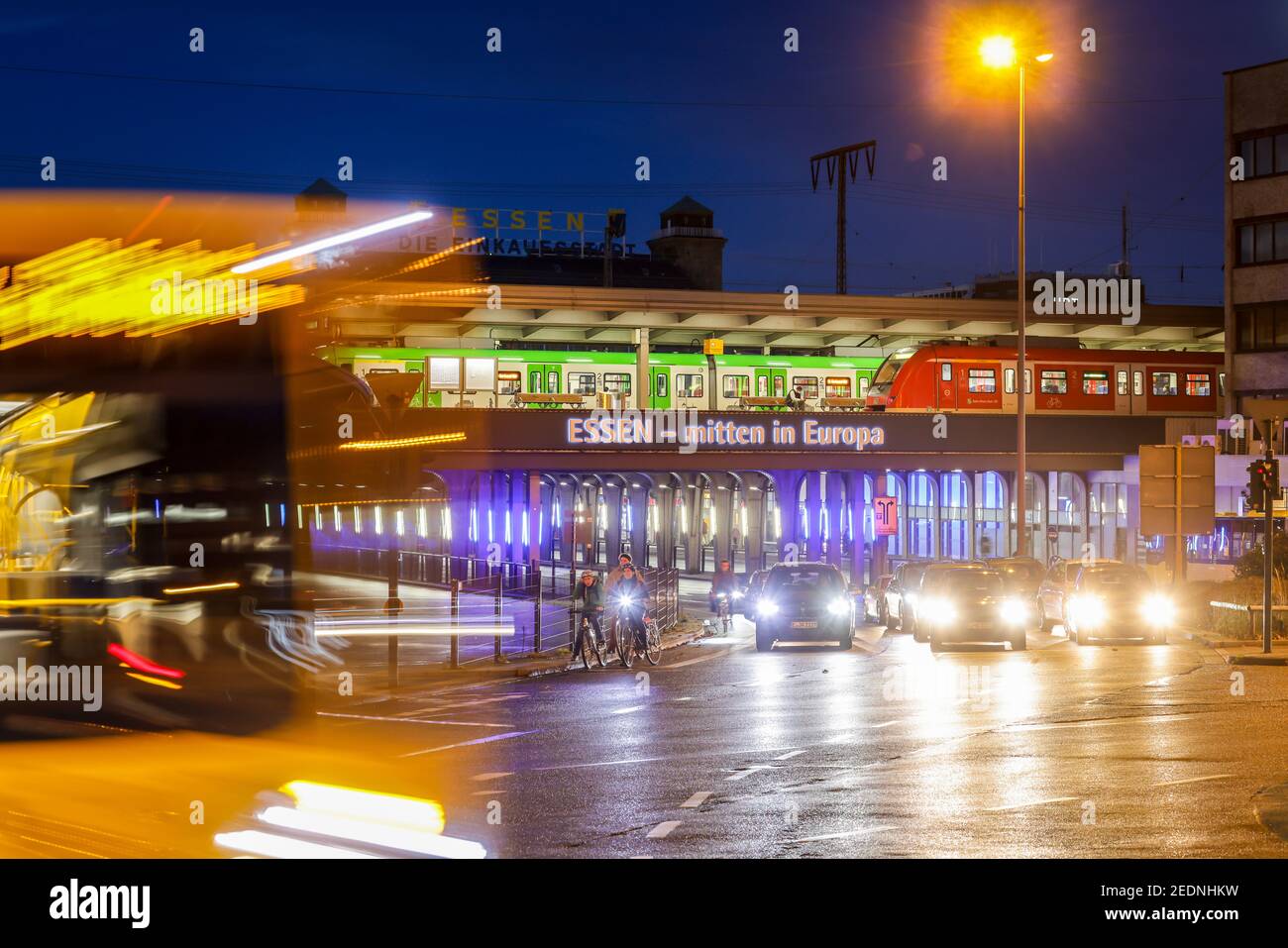 14.12.2020, Essen, North Rhine-Westphalia, Germany - Road traffic at Essen main station with cars, buses and trams at Europaplatz, Essen - in the midd Stock Photo